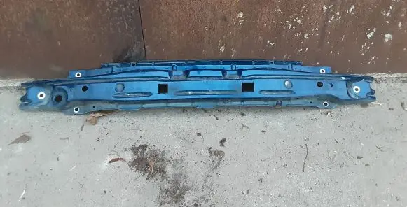 Opel Zafira A Front bumper cross member