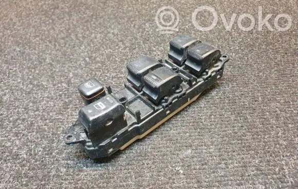 Toyota Avensis Verso Electric window control switch 514569