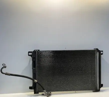 Mercedes-Benz E W212 A/C cooling radiator (condenser) A2045000654 2045000654