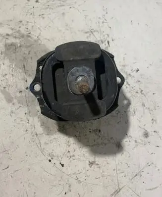 BMW X5 F15 Engine mount bracket 160042
