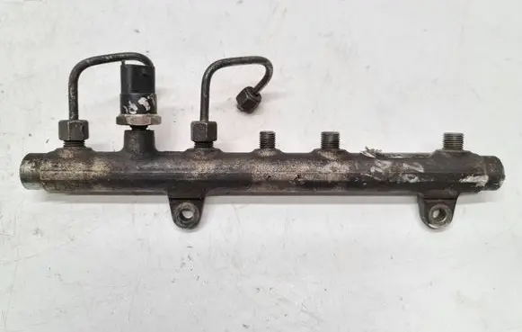 Renault Megane II Fuel main line pipe 7700114017