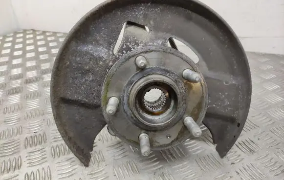 Opel Insignia A Front wheel hub