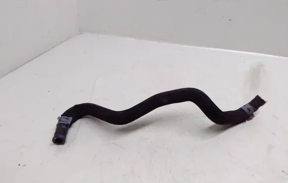 Mercedes-Benz C W205 Engine coolant pipe/hose A651200358