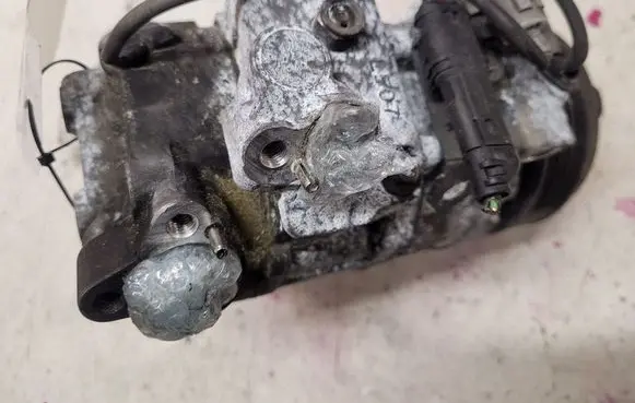 BMW 3 E90 E91 Air conditioning (A/C) compressor (pump) 6452698786202 4472601850 22527010