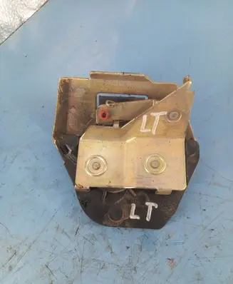 Peugeot Partner Rear door lock