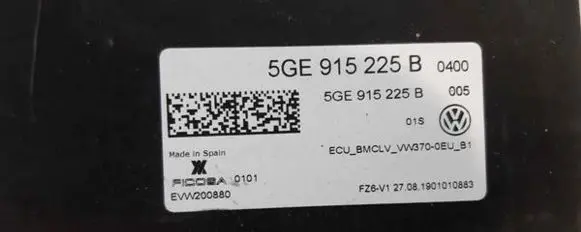 Volkswagen e-Golf Other control units/modules 5GE915225A EWM000581