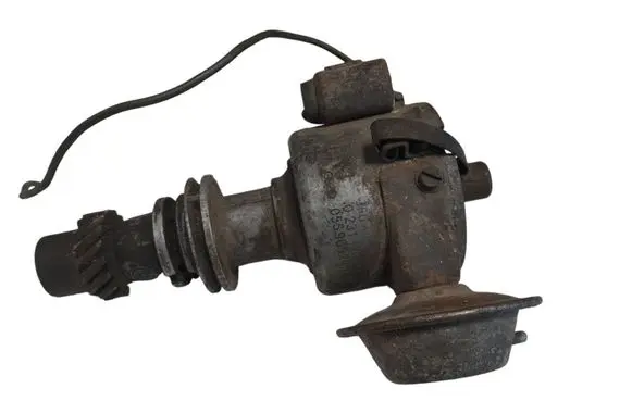 Volkswagen Golf I Spark distributor 0231170120 055905205A