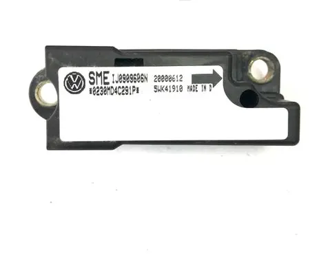 Volkswagen PASSAT B5 Airbag deployment crash/impact sensor 5WK41910