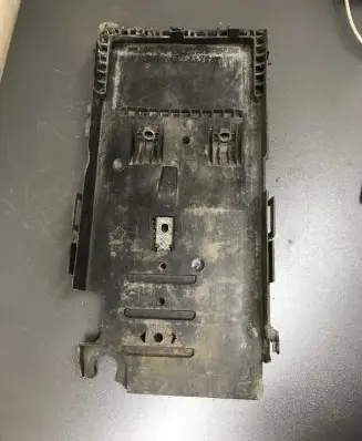 Ford Mondeo MK IV Battery tray 6G9110723A