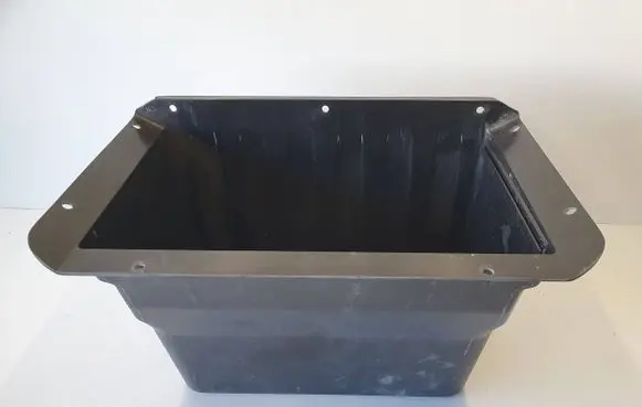 Tesla Model S Front trunk storage compartment 100589700G
