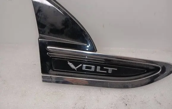 Chevrolet Volt I Fender end trim 20774121