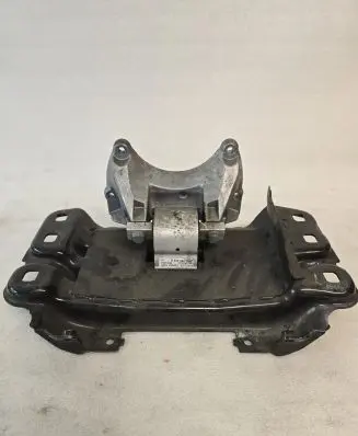 Mercedes-Benz S C217 Gearbox mount A2052420340