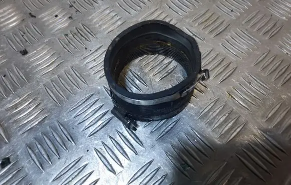 BMW 6 F12 F13 Intercooler hose/pipe 7575402
