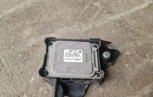 KIA Picanto Headlight ballast module Xenon 92190G5200