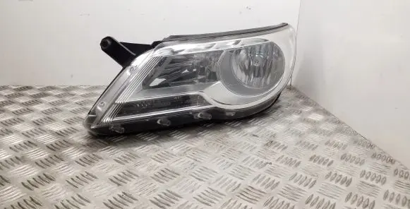 Volkswagen Tiguan Headlight/headlamp 5N2941031K
