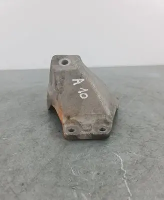 BMW 5 F10 F11 Engine mounting bracket 6795953 6781242