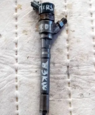 KIA Sportage Fuel injector 0445110126
