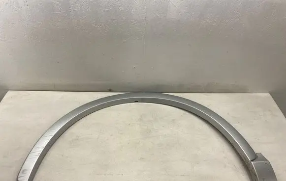 Audi Q3 8U Front arch trim 8u0853717a