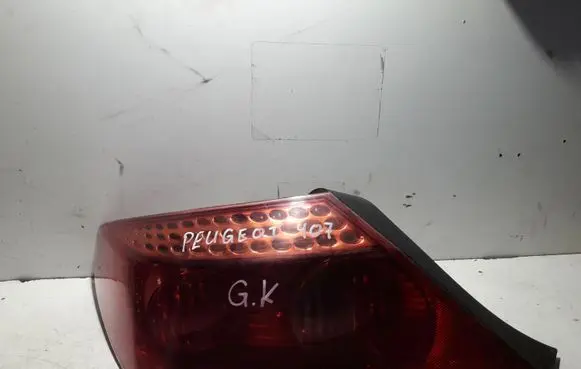 Peugeot 407 Rear/tail lights