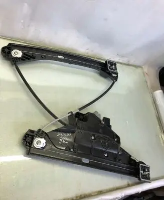 Citroen C4 III e-C4 Front door window regulator with motor 9832821680