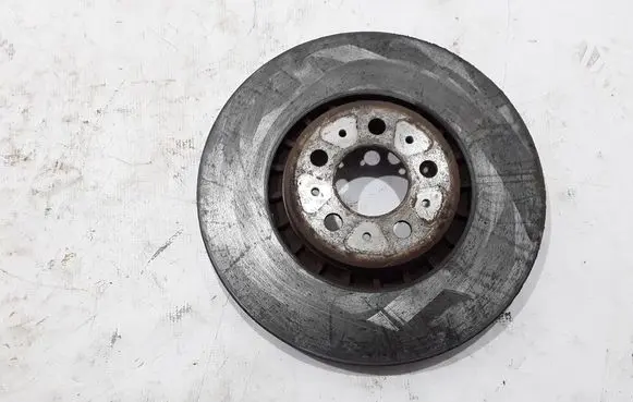 Volvo XC90 Front brake disc 30657301