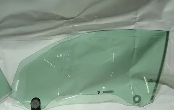 BMW 2 F22 F23 Sliding door window/glass CATPOL19770