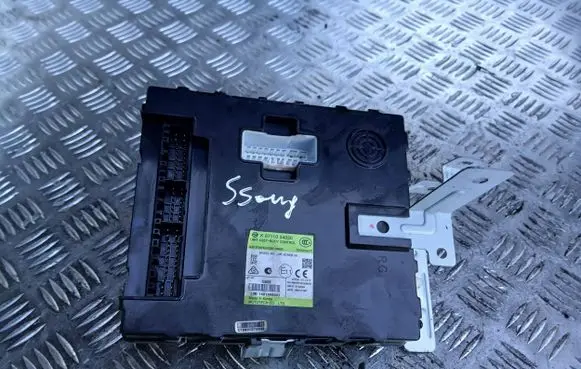 SsangYong Korando Other control units/modules 8711034030 C000447 97RA1012410