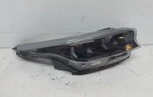 KIA Xceed Headlight/headlamp J792112020 92102J7800 RJ80RH06