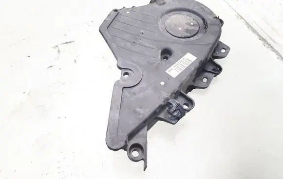Toyota Avensis T250 Timing belt guard (cover) U157872390