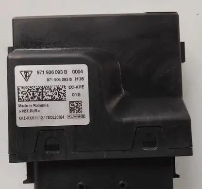 Porsche Panamera (971) Fuel injection pump control unit/module 971906093B
