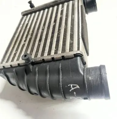 Audi A4 S4 B7 8E 8H Intercooler radiator