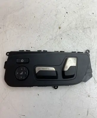 BMW X3 G01 Seat control switch 6801473