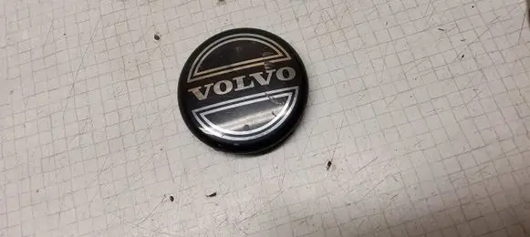 Volvo S60 Original wheel cap 8646379