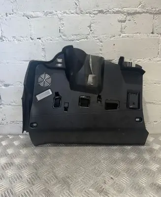 Dashboard lower bottom trim panel