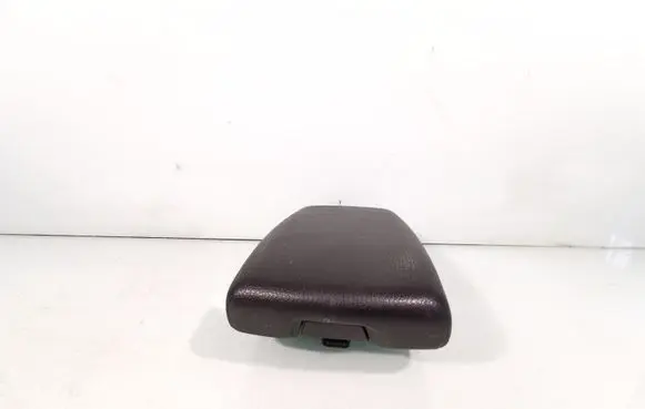 Opel Astra J Armrest