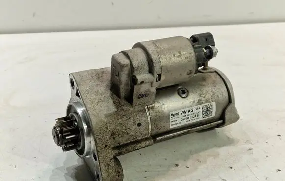 Volkswagen Amarok Starter motor 059911024S