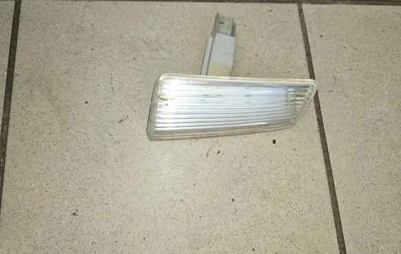 Renault Trafic I Front indicator light 7700793307