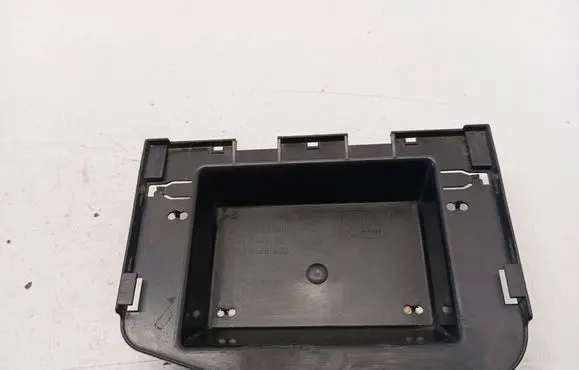 Volkswagen Transporter - Caravelle T4 Fuse box cover 7D0971825