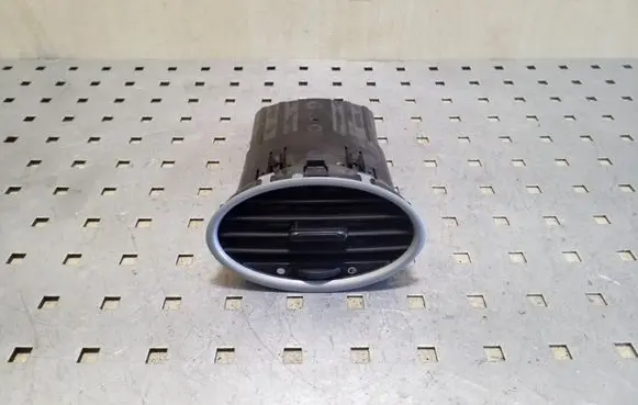 Ford Focus Dashboard side air vent grill/cover trim 6N41A014L21 4M51A014L21AD 4M51A014L21BC