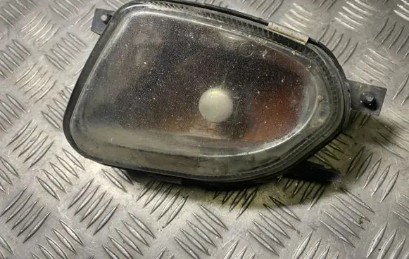 Mercedes-Benz E W211 Fog light set A2118200556 1NB00827501 F01TN96