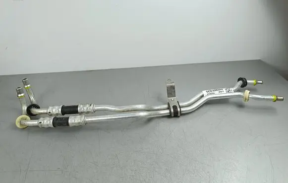 Jeep Grand Cherokee WL Gearbox oil cooler pipe/hose 698300 0P910 PC538284