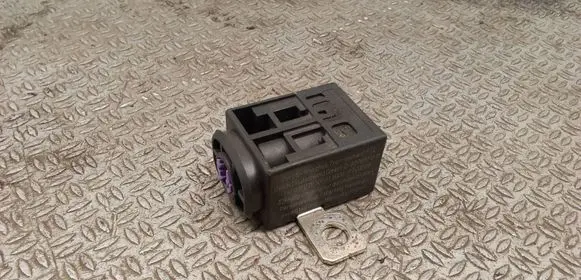 Audi Q7 4L Battery relay fuse 4F0915519