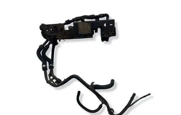 Audi A3 S3 8L Other engine bay part 06A103911J