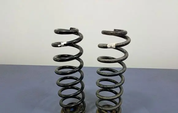Skoda Kodiaq Rear coil spring 5QF511115