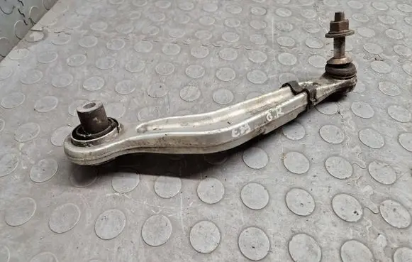 BMW 5 E39 Rear control arm 6767831