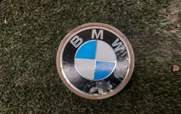 BMW 3 E90 E91 Original wheel cap 6768640