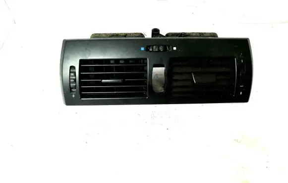 BMW X3 E83 Dash center air vent grill 3400074