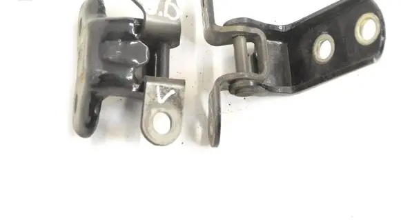 Toyota Corolla Verso E121 Rear door upper hinge