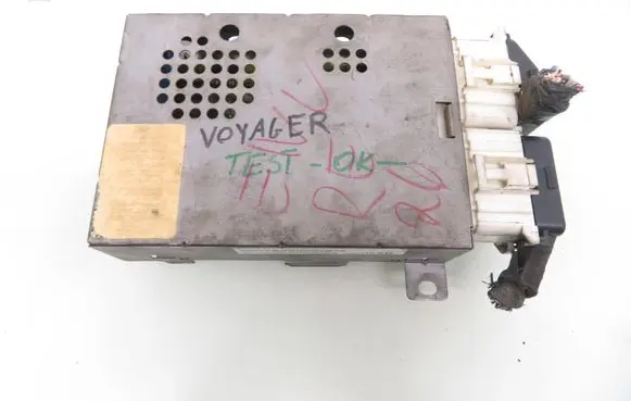 Chrysler Voyager Central body control module P04686502AD