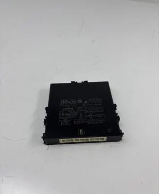 Lexus RX 450H Keyless (KESSY) go control unit/module 8999048680 2329009432